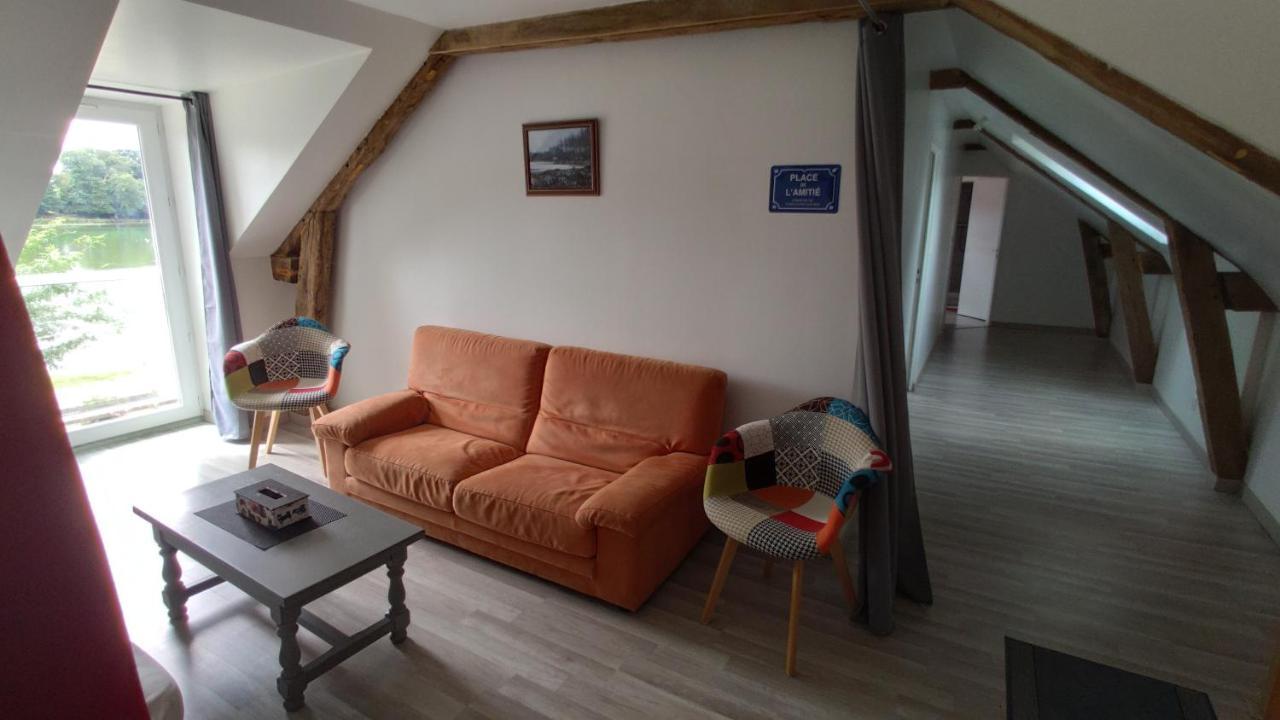 Chambre D'Hotes - La Rigaudiere Le Theil-de-Bretagne Luaran gambar