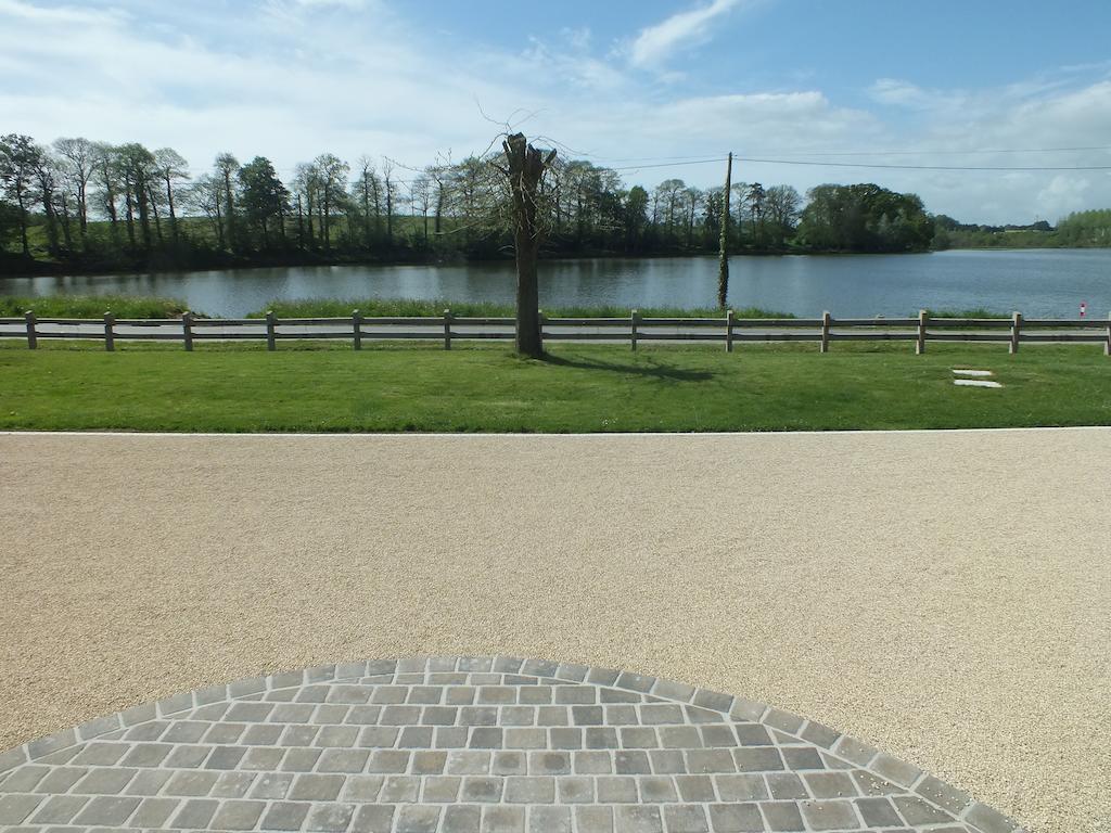 Chambre D'Hotes - La Rigaudiere Le Theil-de-Bretagne Luaran gambar